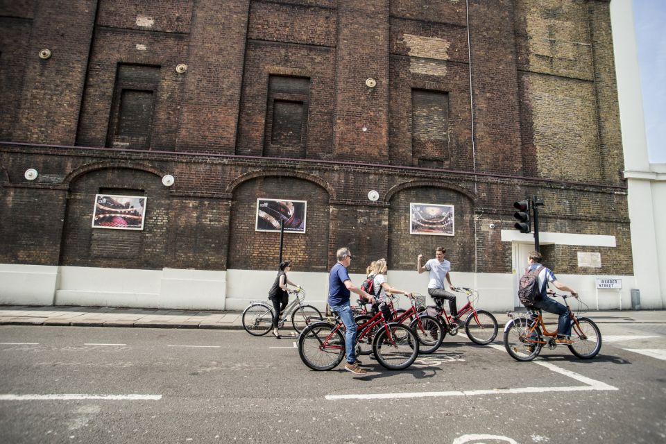 London: River Thames Small Group Bike Tour - Exploring Borough Market