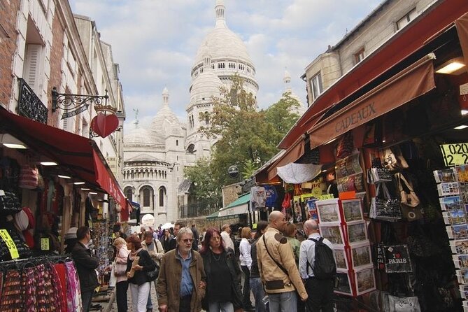 Montmartre Tour With a Local Guide: Private & 100% Personalized - Cancellation and Refund Policy