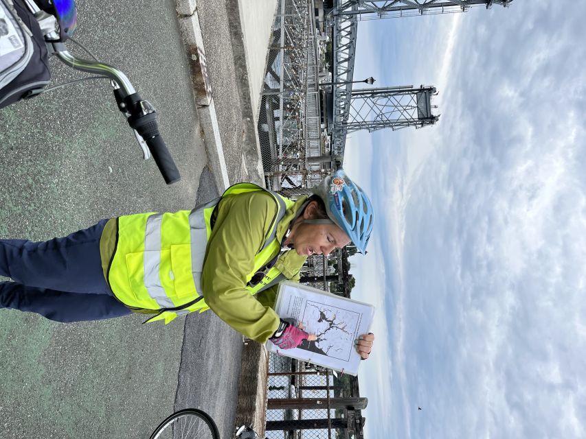 Portsmouth: Historic Neighborhoods Guided Bike Tour - Group Size and Language