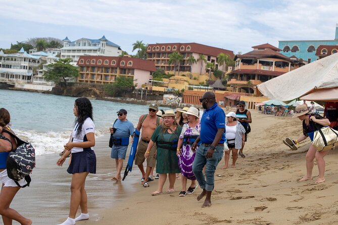 Sosua Party Boat - Snorkeling + Snack + BBQ Food and Drinks - Food and Beverage Options