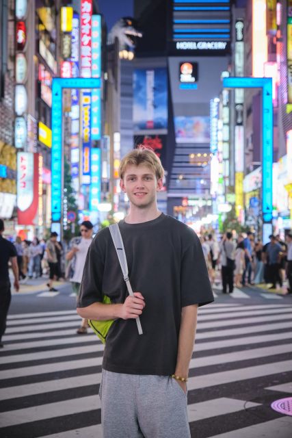 Tokyo: Shibuya & Shinjuku Photo & Vlog Shooting Tour - Frequently Asked Questions