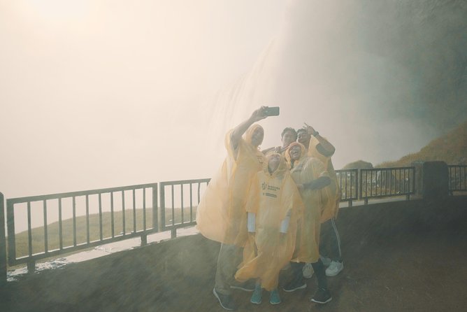 Toronto to Niagara Falls Early Bird Small Group Tour W/Boat Ride - Seasonal Boat Tour Schedule