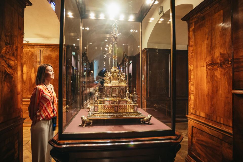 Vienna: Imperial Treasury in the Hofburg Palace - Admission and Booking Information