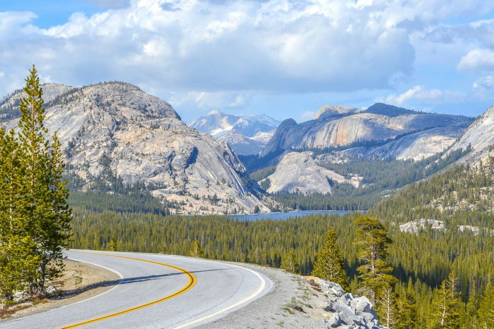 Yosemite Valley: 3-Day Lodging Adventure - Included Meals and Park Entrance Fee