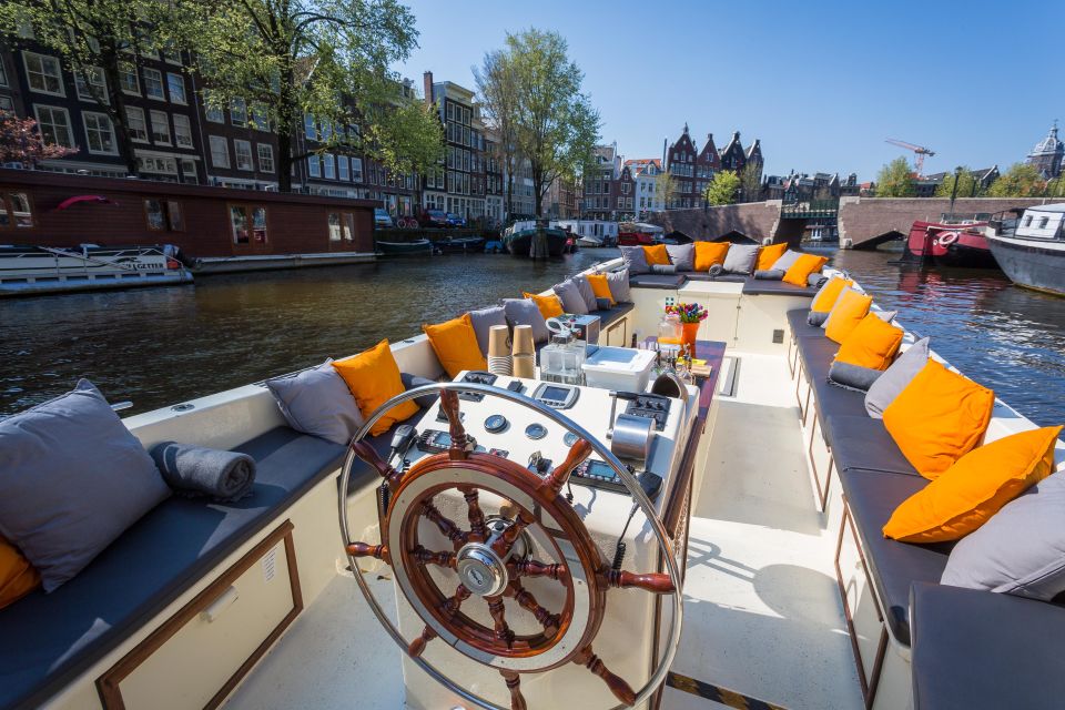 Amsterdam: Canal Cruise in German With Unlimited Drinks - Eco-friendly Electric Motor Boats