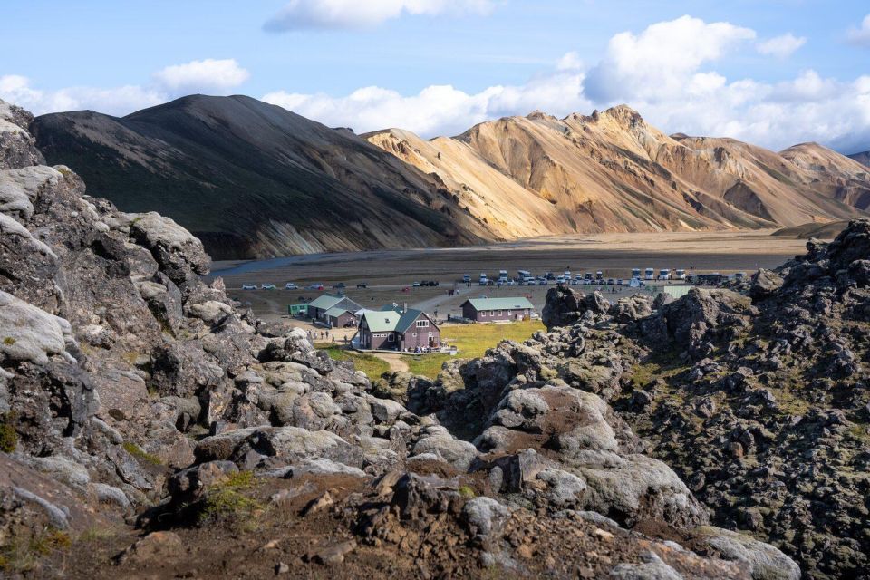 From Reykjavík: Landmannalaugar Day Hike - Relaxing in Hot Springs