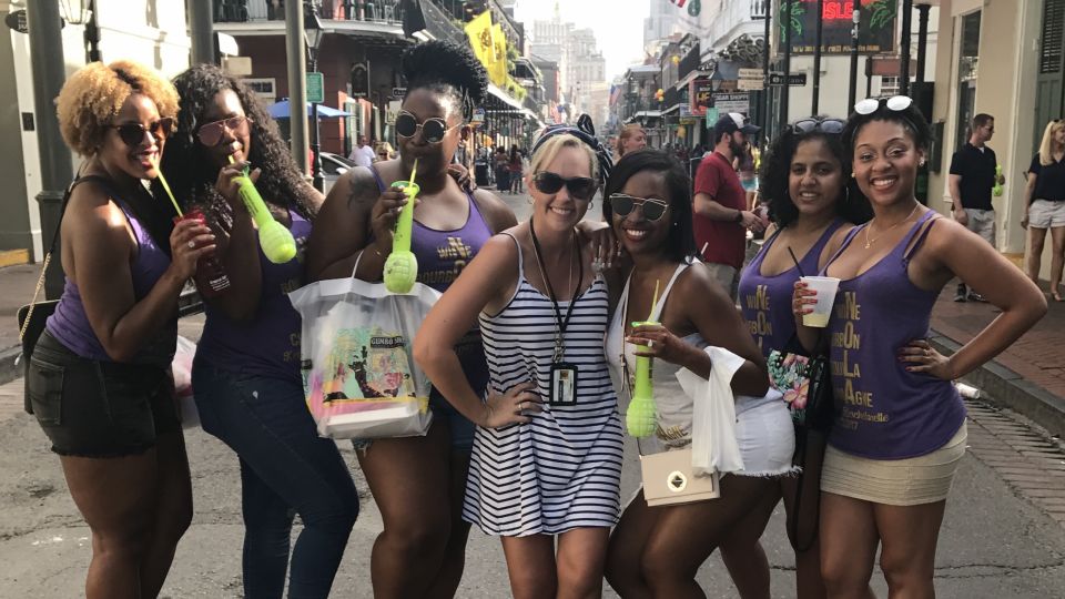 New Orleans Cocktails, History, Voodoo & Paranormal Tour - Meeting Point and Logistics