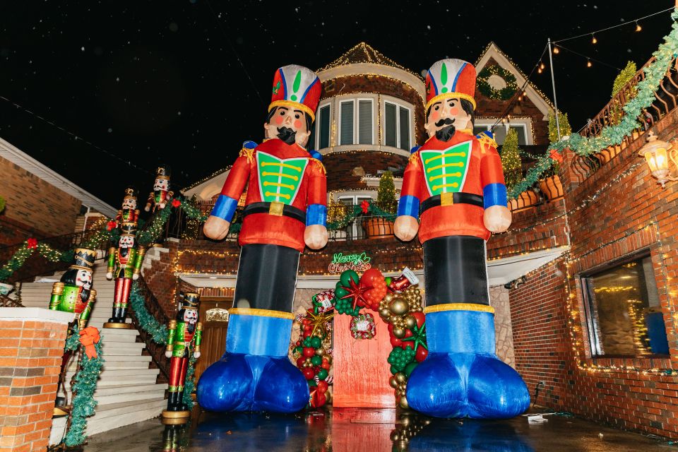 NYC: Dyker Heights Christmas Lights & Skyline View Bus Tour - Ending Location