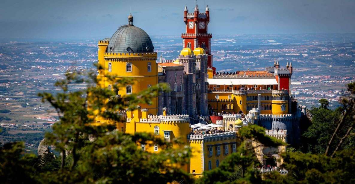 Private Tour: Pena Palace, Regaleira, Cabo De Roca & Cascais - Boca Do Inferno