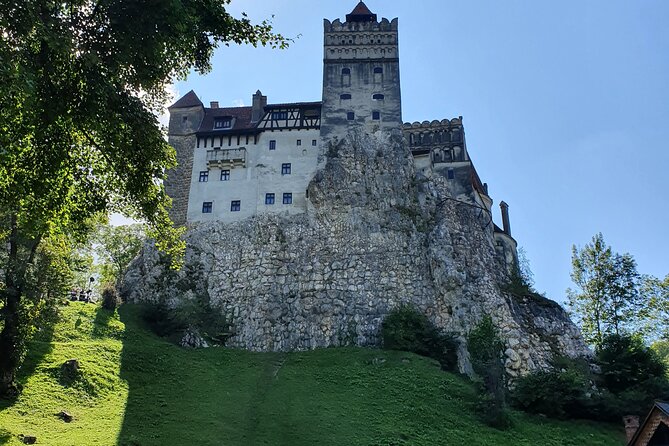 8h Draculas Castle Private Tour From Bucharest - Fast Tour - Draculas Castle Connection