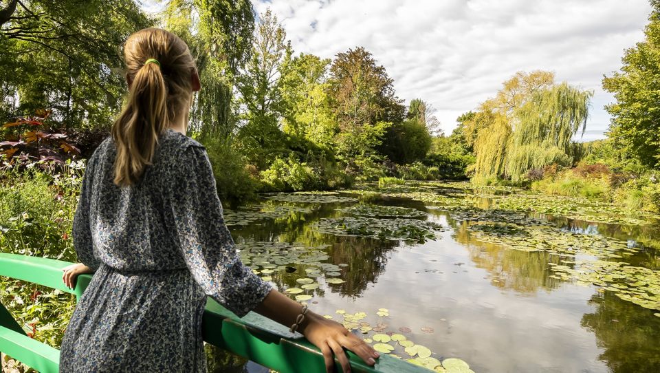 From Paris: Giverny Day Trip With Audio Guide or Live Guide - Frequently Asked Questions