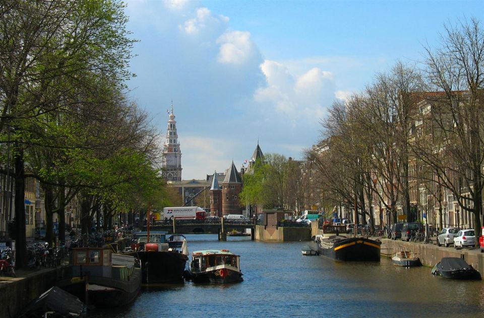 Amsterdam: Old Town Self-Guided Audio Walking Tour - Key Points