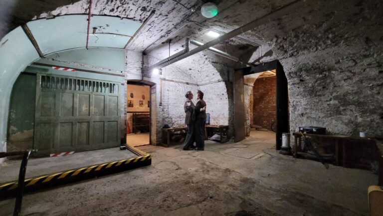 Bristol: St. Nicholas Market And Air Raid Shelter Tour Key Points