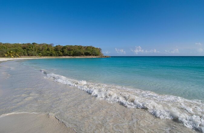 Culebra Snorkel and Beach Tour With Lunch and Drinks - Meeting and Pickup