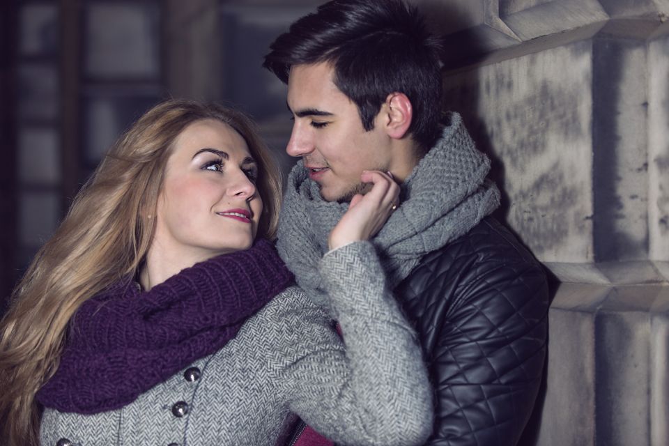 Edinburgh: Romantic Couples Professional Photoshoot - Key Points