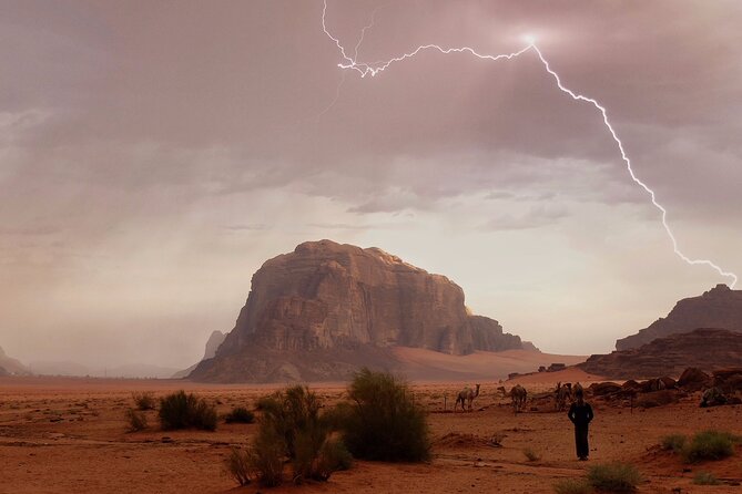 Full-Day Jeep Tour in Wadi Rum With Overnight Stay - Scenic Highlights