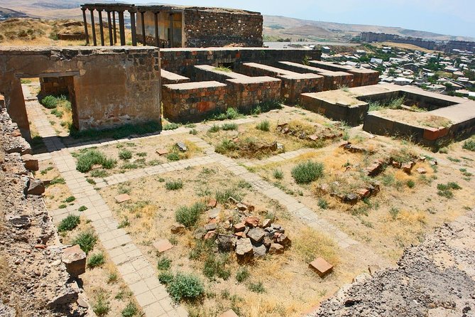 Group Tour: Sightseeing in Yerevan, Erebuni Museum and Fortress - Overview of the Tour