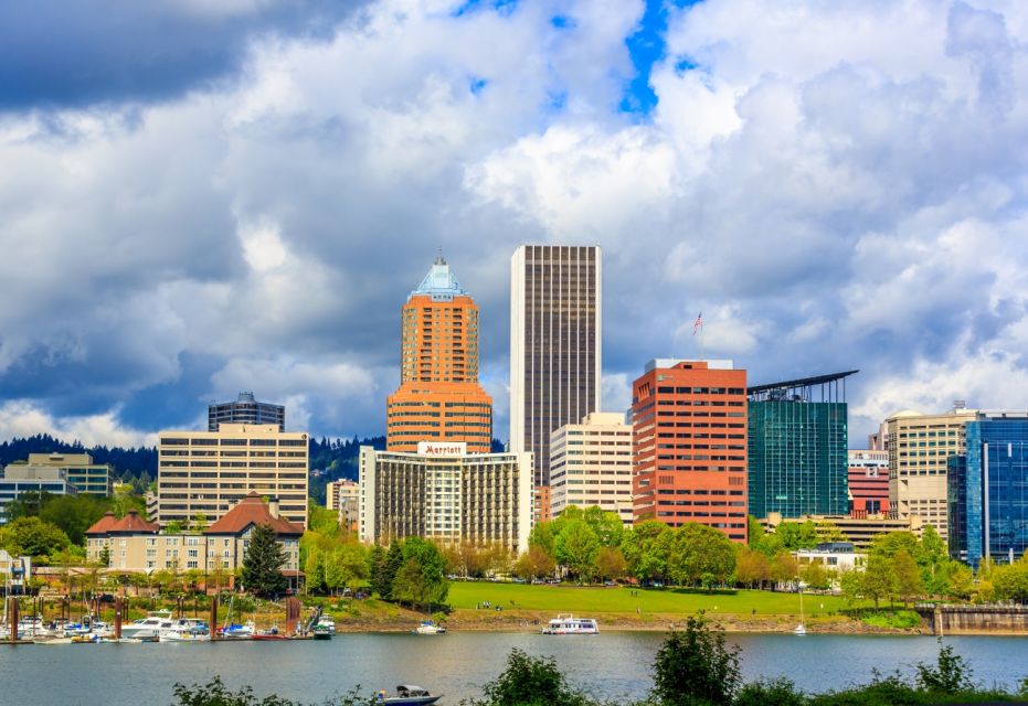 Guided Walking Tour of Downtown Portland, Oregon - Key Points