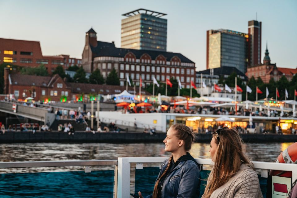 Hamburg: 1.5-Hour Grand Harbor Evening Lights Cruise - Key Points