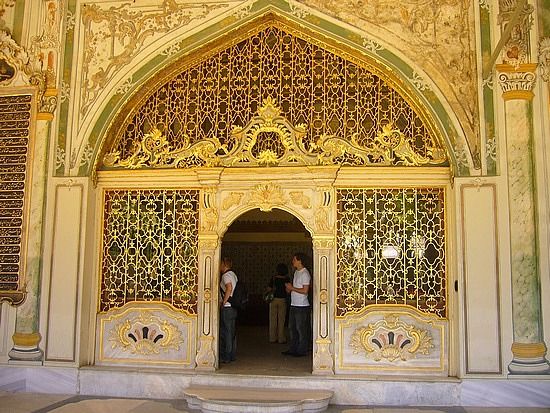 Istanbul: Topkapi Palace Guided Tour - Key Points