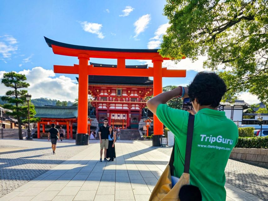 Kyoto: Fushimi Inari Taisha Last Minute Guided Walking Tour - Key Points