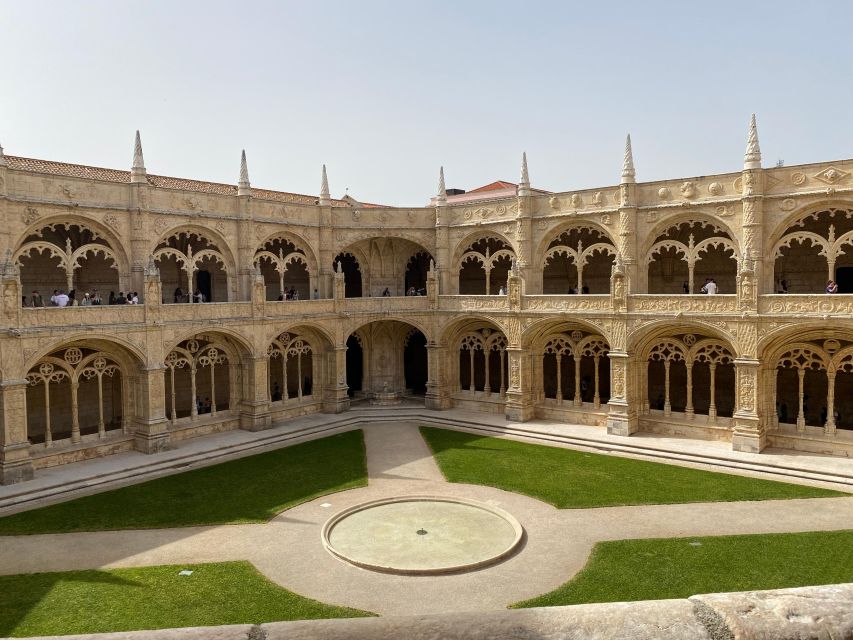 Lisbon: Jerónimos Monastery Entry Ticket and Audioguide - Key Points