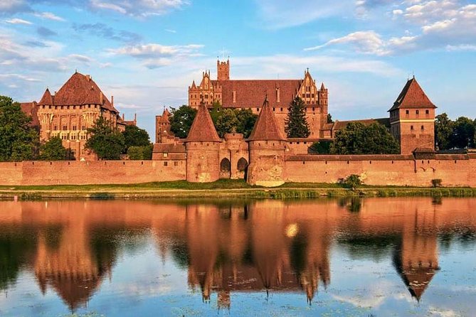 Malbork Castle Private Tour From Gdansk - Key Points