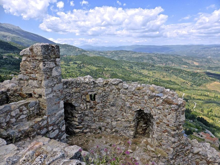 One Day Private Tour to Glory of Ancient Sparta and Mystras - Key Points