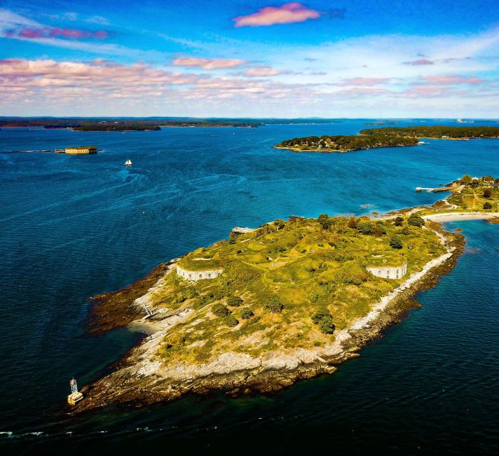 Portland: Private Island Fort Tour - Key Points