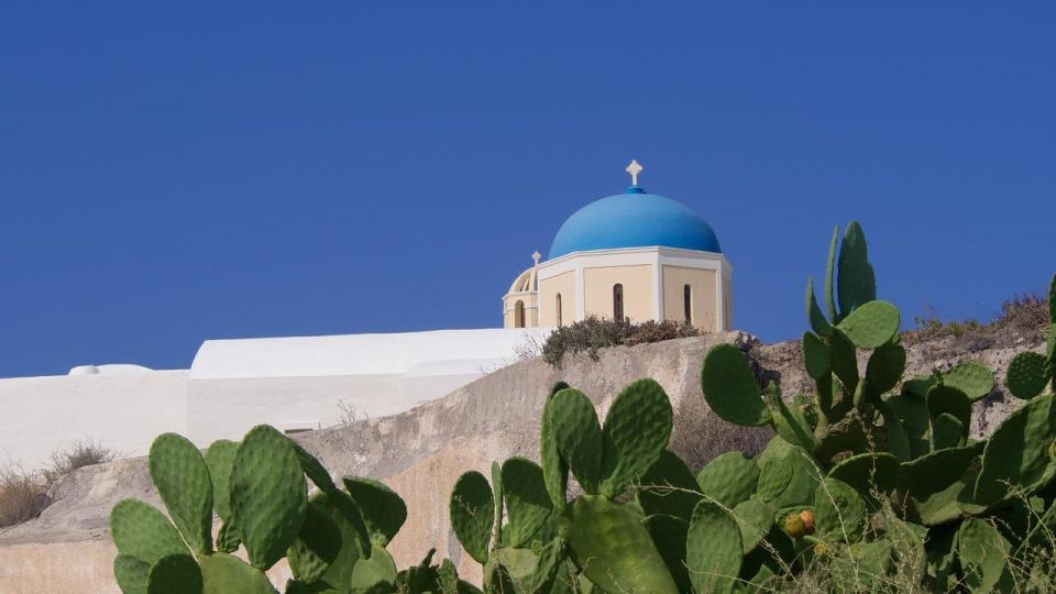 Tour of Santorini With a Local - Key Points