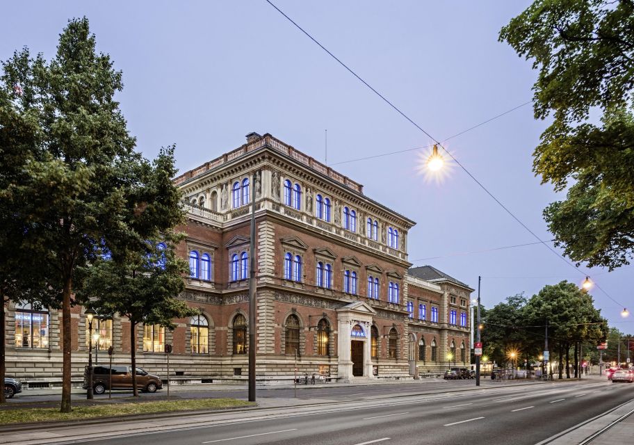 Vienna: Ticket for the MAK - Museum of Applied Arts - Key Points