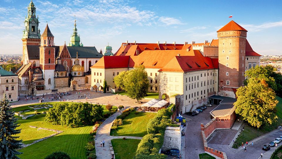 Wawel Hill Tour With Audio Guide - Key Points