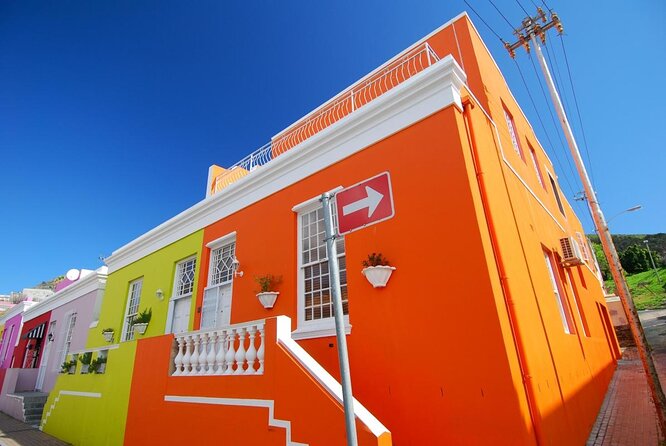 1 Day Explore Cape Town Like A Local With Private Guided Transfer Colorful Bo Kaap Neighborhood