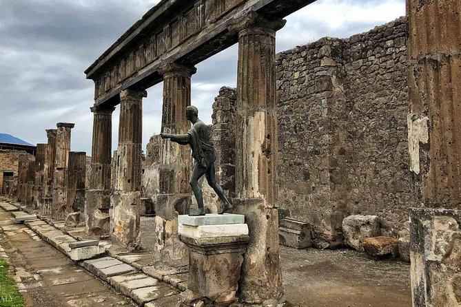 4-Hour Excursion to Pompeii From Sorrento - Tour Overview