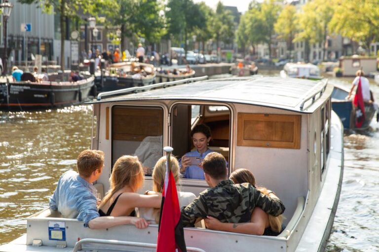 Amsterdam: Boat Cruise With Drinks And Nibbles Experience Overview