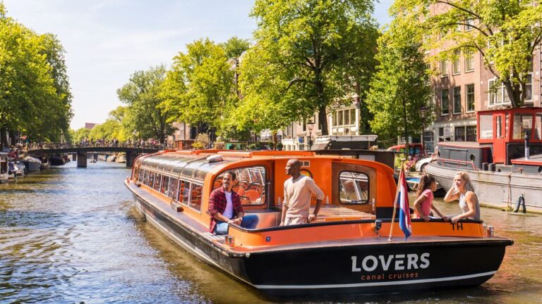 Amsterdam: Nightlife & Canal Cruise Ticket Package Overview