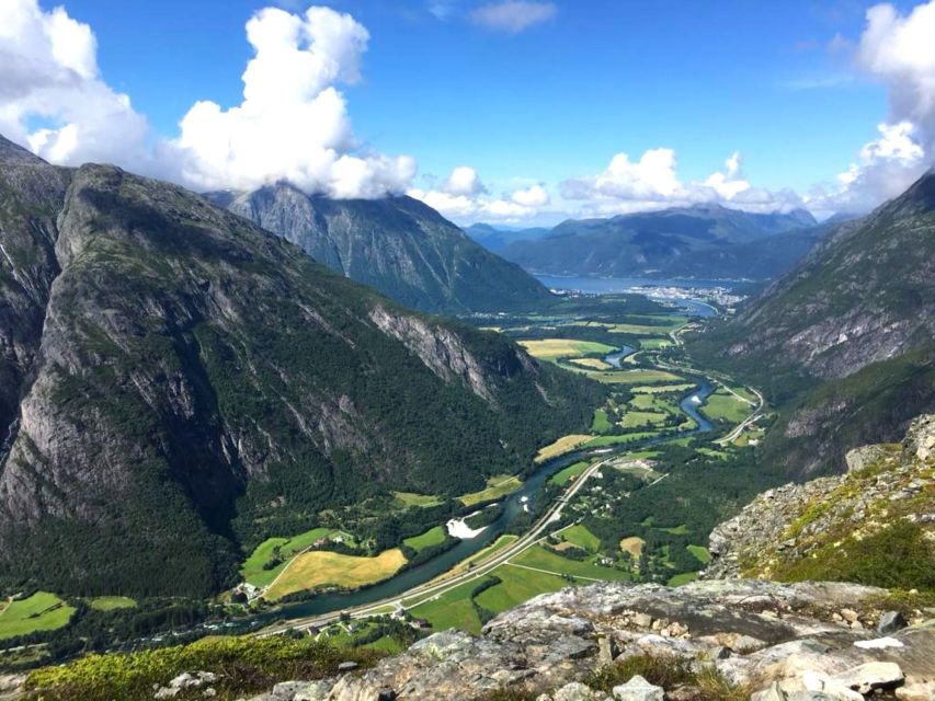 Åndalsnes - Trollstigen & Trollwall Audio Guide Bus Tour - Tour Details