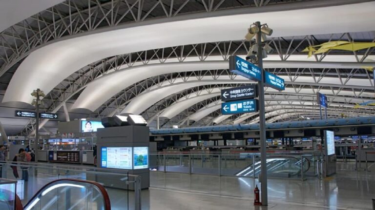 Anywhere One Way Private Transfer To/from Kansai Airport Pricing And Discounts