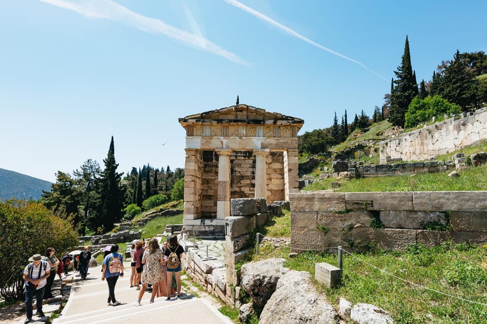 Athens: Mythology of Delphi and Museum Guided Day Tour - Tour Overview