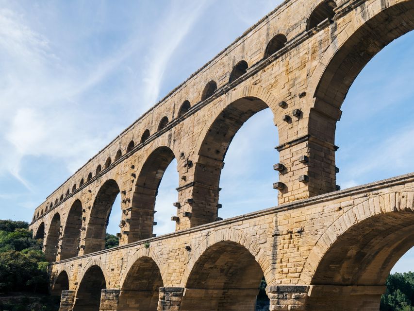 Avignon, Saint-Rémy-De-Provence, Les Baux, and Pont Du Gard - Guided Tour Highlights