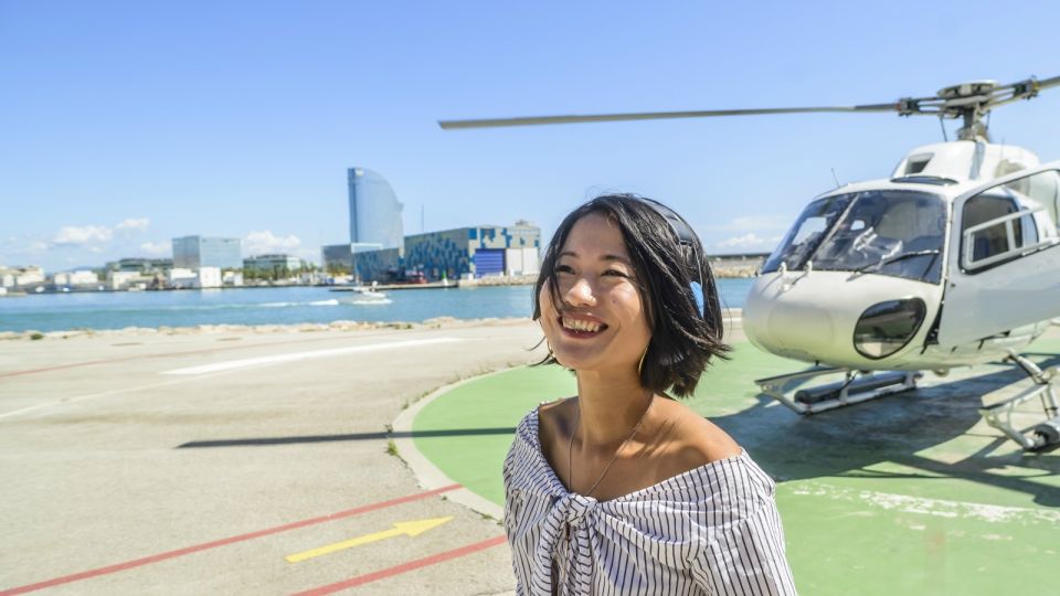 Barcelona: Helicopter Flight Over Barcelonas Coastline - Overview of the Helicopter Flight