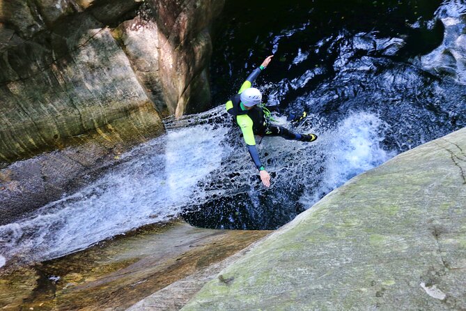 Basic Corippo Canyoning Experience in Valle Verzasca - Overview of the Canyoning Experience