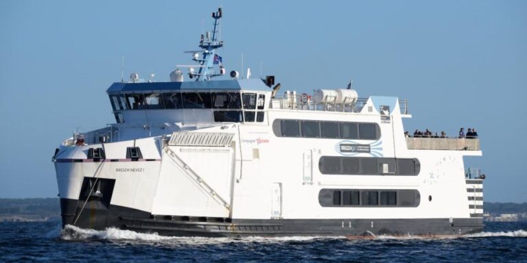 Belle Île En Mer: Ferry Crossing To Sauzon Exploring The Islands Allure