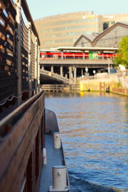 Berlin: Evening Sightseeing River Cruise on the Spree - Overview of the Cruise