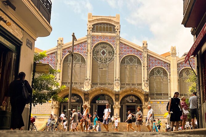 Bike Tour Through the City of Valencia - Meeting Point and Tour Start