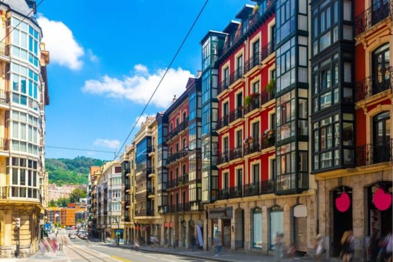 Bilbao: Private Custom Walking Tour With A Local Tour Overview And Pricing