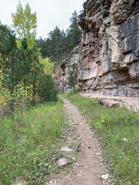 Black Hills: Private Tour of Mt. Rushmore & Flume Trail Hike - Overview of the Tour