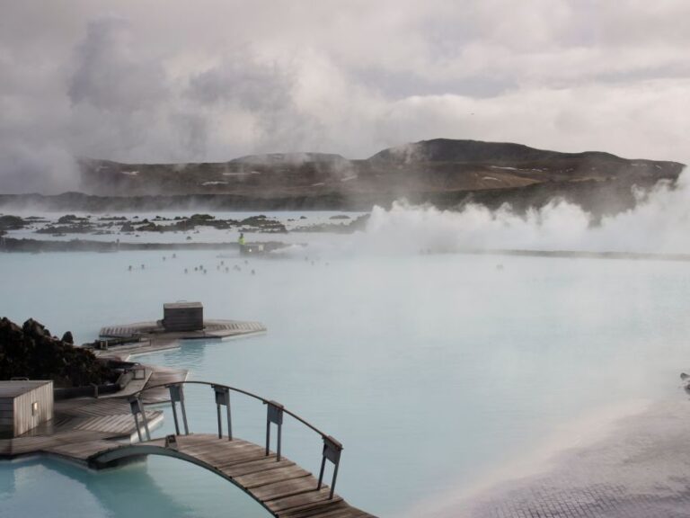 Blue Lagoon & Golden Circle: Private Tour & Transport Tour Overview