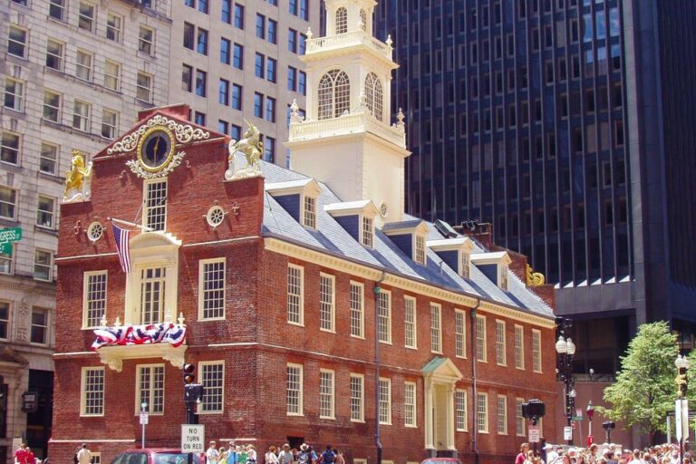 Boston: Epic Story Of Revolution Small Group Walking Tour Tour Overview