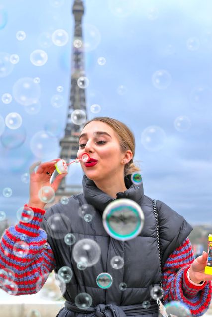 Bubble Photo Tour at the Eiffel Tower - Tour Details